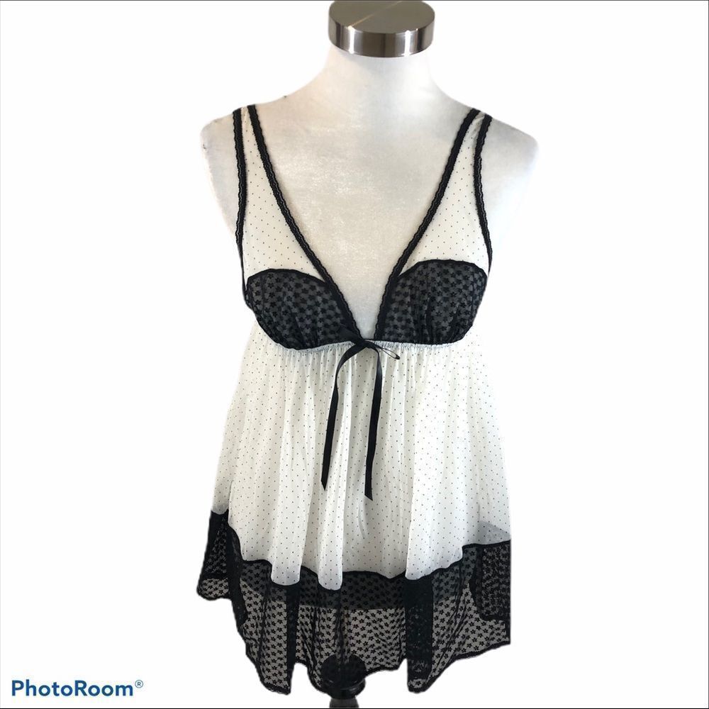 Victoria's Secret White and Black Polka Dot Sheer Babydoll Chemise